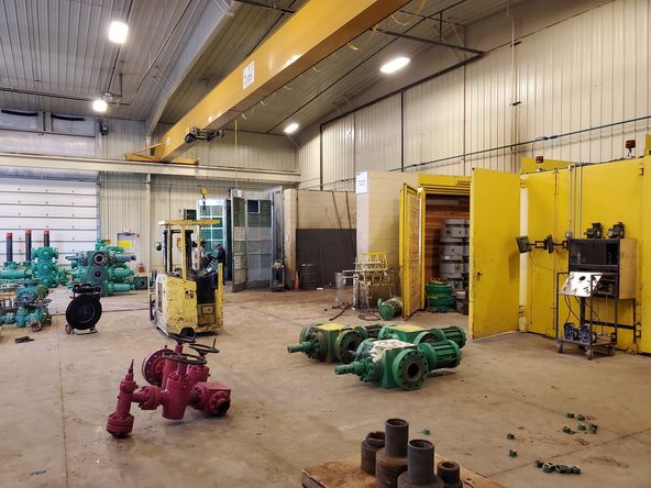 ± 15,000 SF shop, office & ± 7 acre yard | Former Weir Oil & Gas Facility: 14082 49th Rd NW, Williston, ND 58801